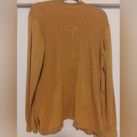 Elegant Women's Mustard Cardigan - Picture 3 of 4